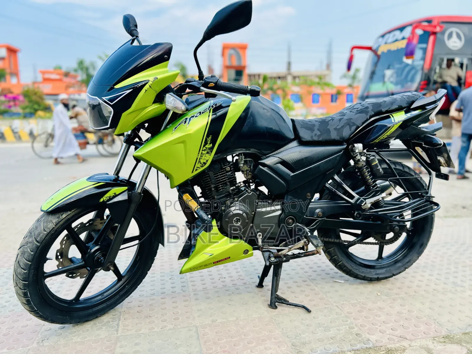 TVS Apache RTR 160 2V 2015 Black