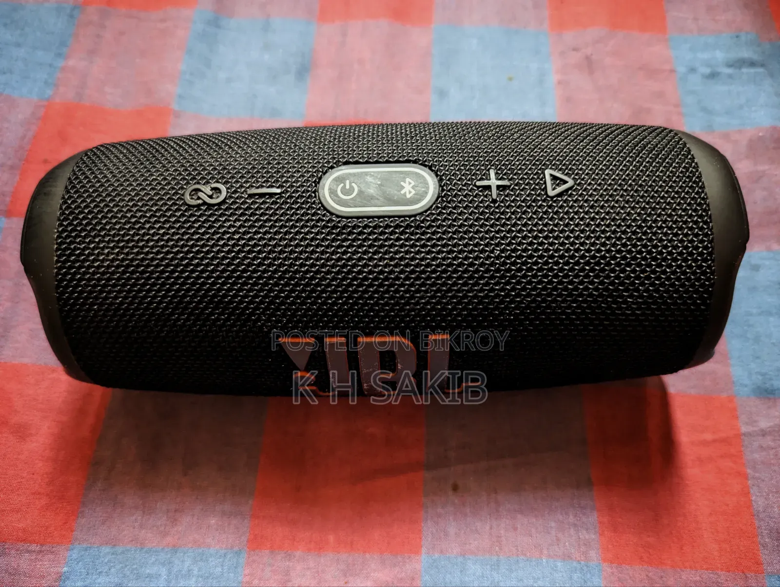 জেবিএল চার্জ ৫