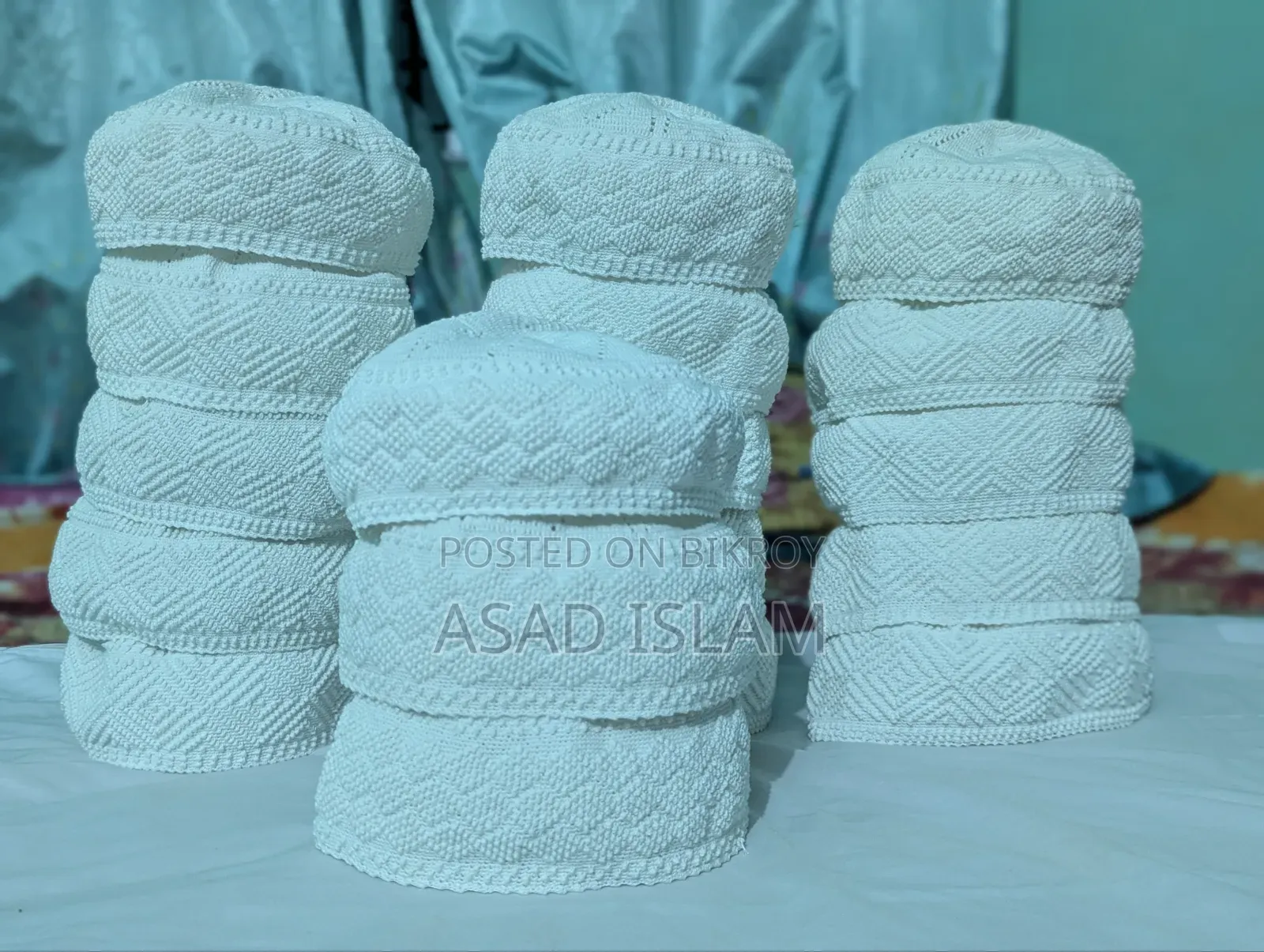 হাতে বুনানো কক্সবাজার জালী টুপি সেল করবো