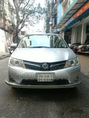 Toyota Corolla 2012 Silver