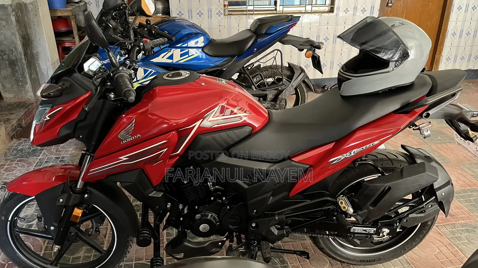 Honda X-Blade 160 2025 Red
