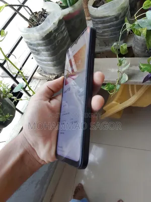 Vivo Y18 128 GB