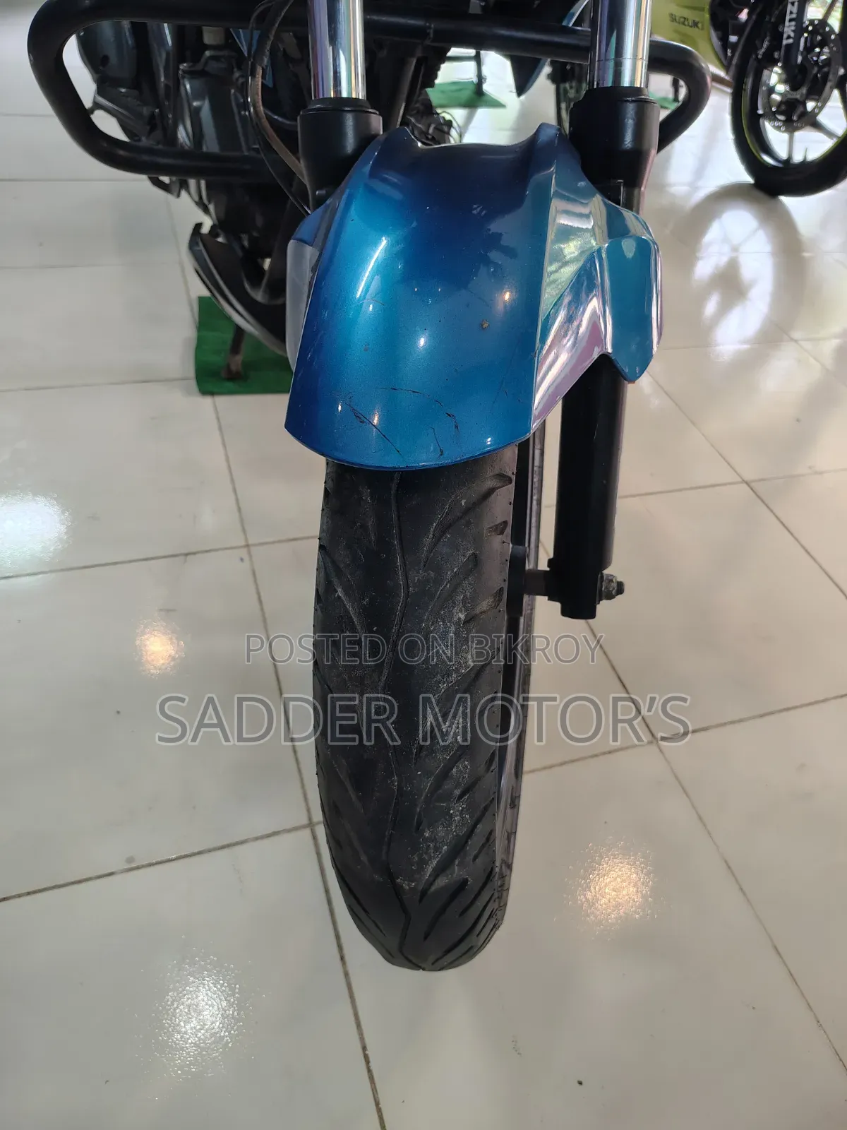 হিরো হাঙ্ক ২০২২ নীল