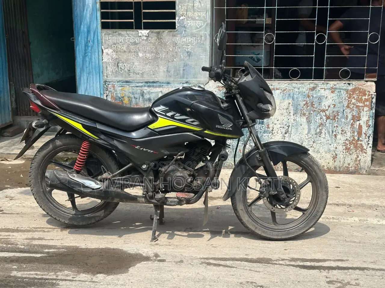 হোন্ডা লিভো ২০১৭ ব্ল্যাক