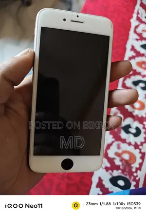 অ্যাপল আইফোন ৬ ৬৪ জিবি সাদা