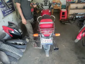 Custom Built Motorcycles Pro Street 2015 Red