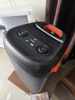 জেবিএল পার্টিবক্স ১১০