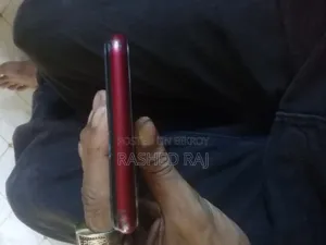 Vivo Y11 32 GB Red