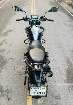 TVS Apache 160 4V 2021 Black