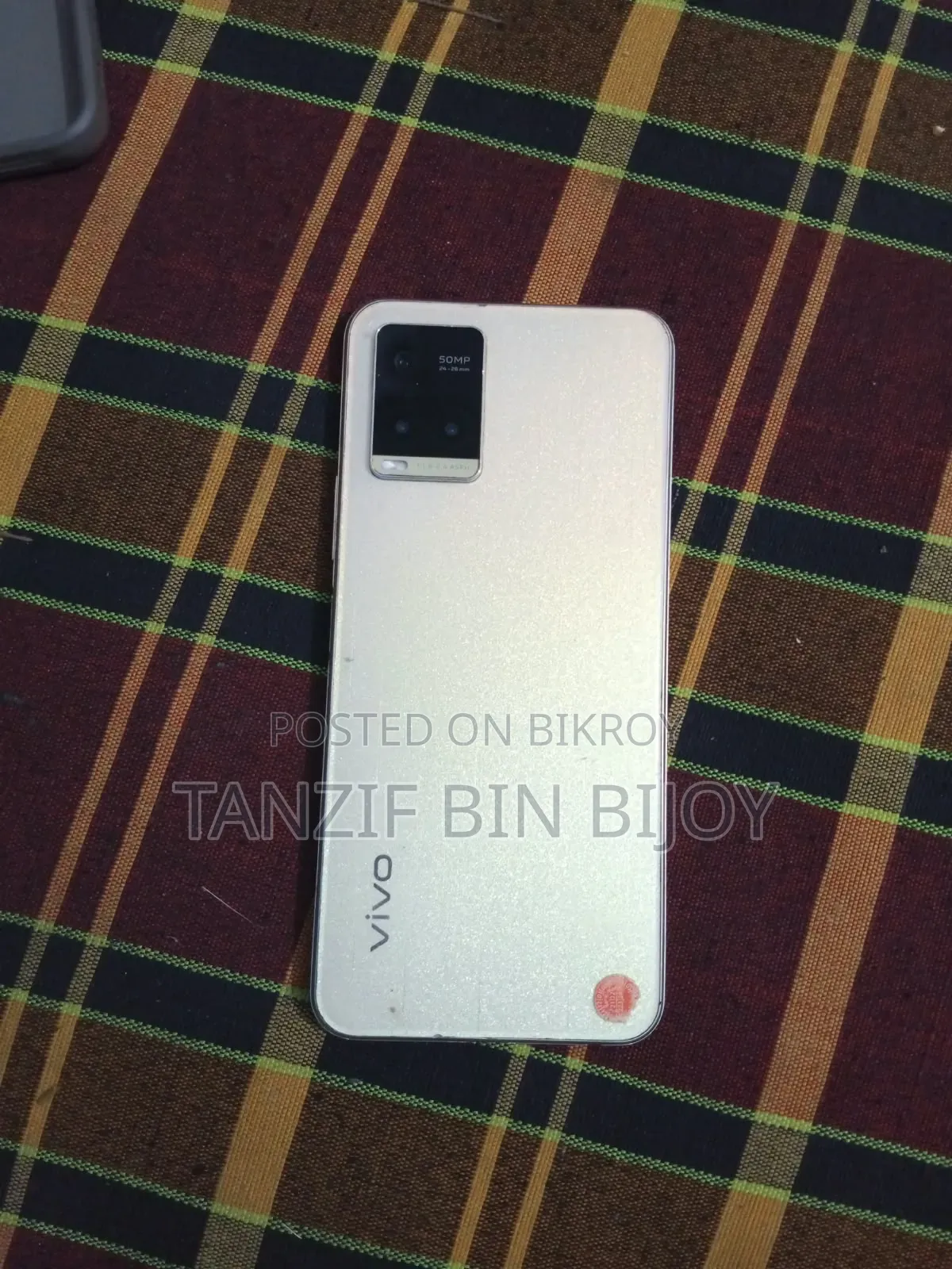 Vivo Y33s 128 GB