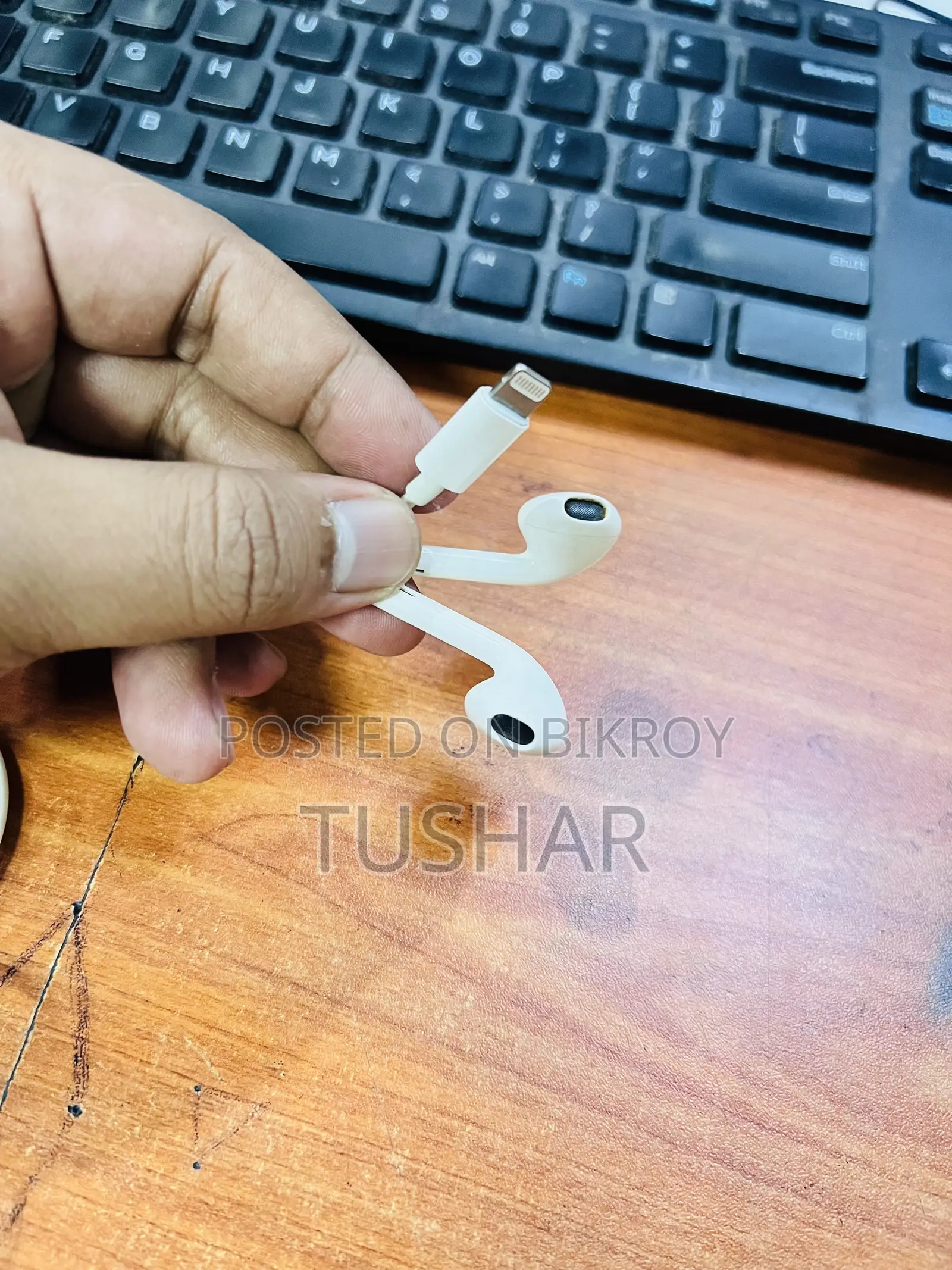 Apple Lightning Earphone (Original)