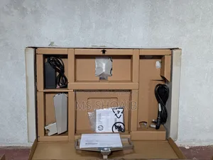 HP M22f 22" and Ideal Ups 650va