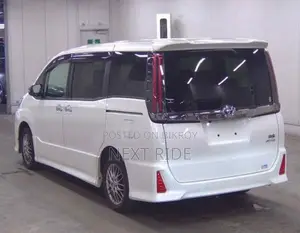 Toyota Noah 2021 Pearl