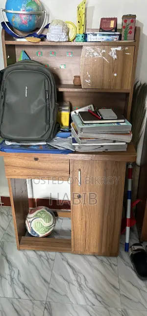 Reading Table