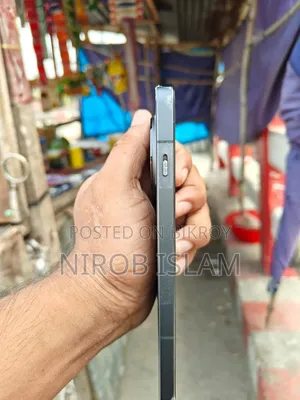 ওয়ানপ্লাস ১৩আর ২৫৬ জিবি ব্ল্যাক
