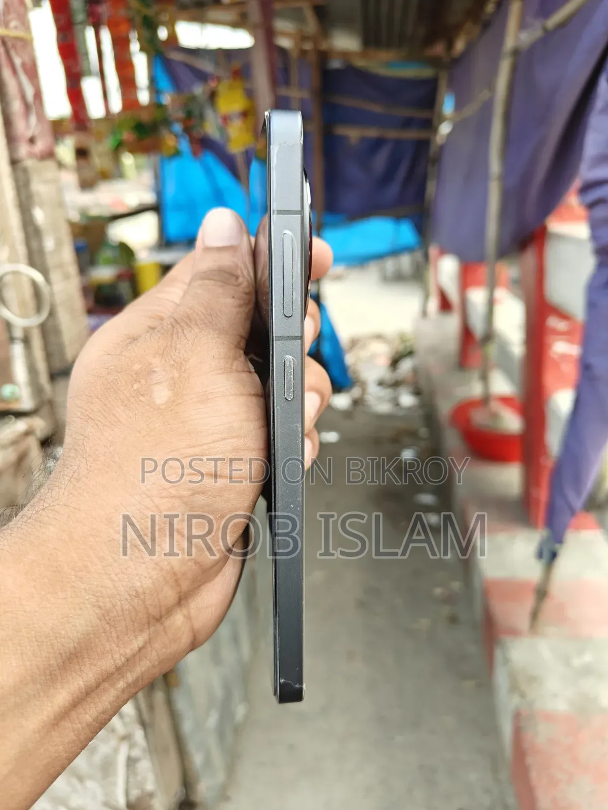 ওয়ানপ্লাস ১৩আর ২৫৬ জিবি ব্ল্যাক