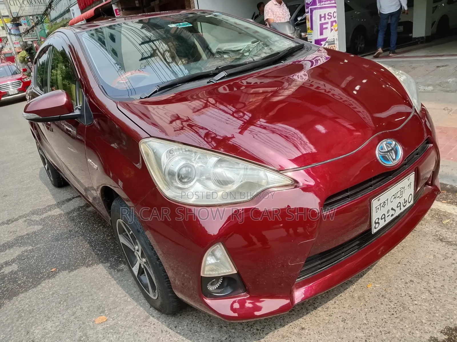 Toyota Aqua G 2014 Maroon