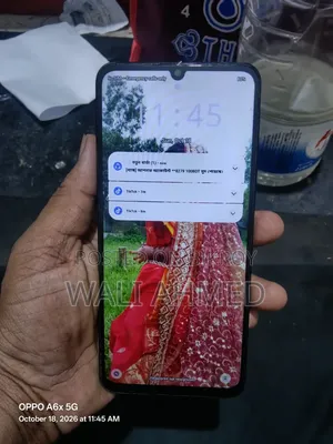 রিয়েলমি ১২৮ জিবি ব্ল্যাক