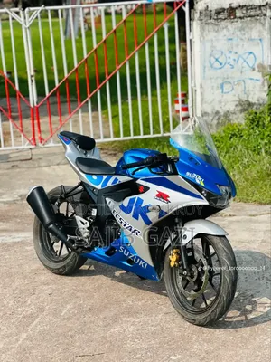Suzuki GSX-R 2021 Blue