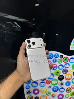 অ্যাপল আইফোন ১৭ প্রো ম্যাক্স ২৫৬ জিবি সিলভার