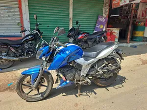 TVS Apache 160 4V 2019 Brown