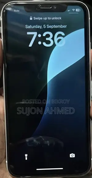 Apple iPhone XR 64 GB White