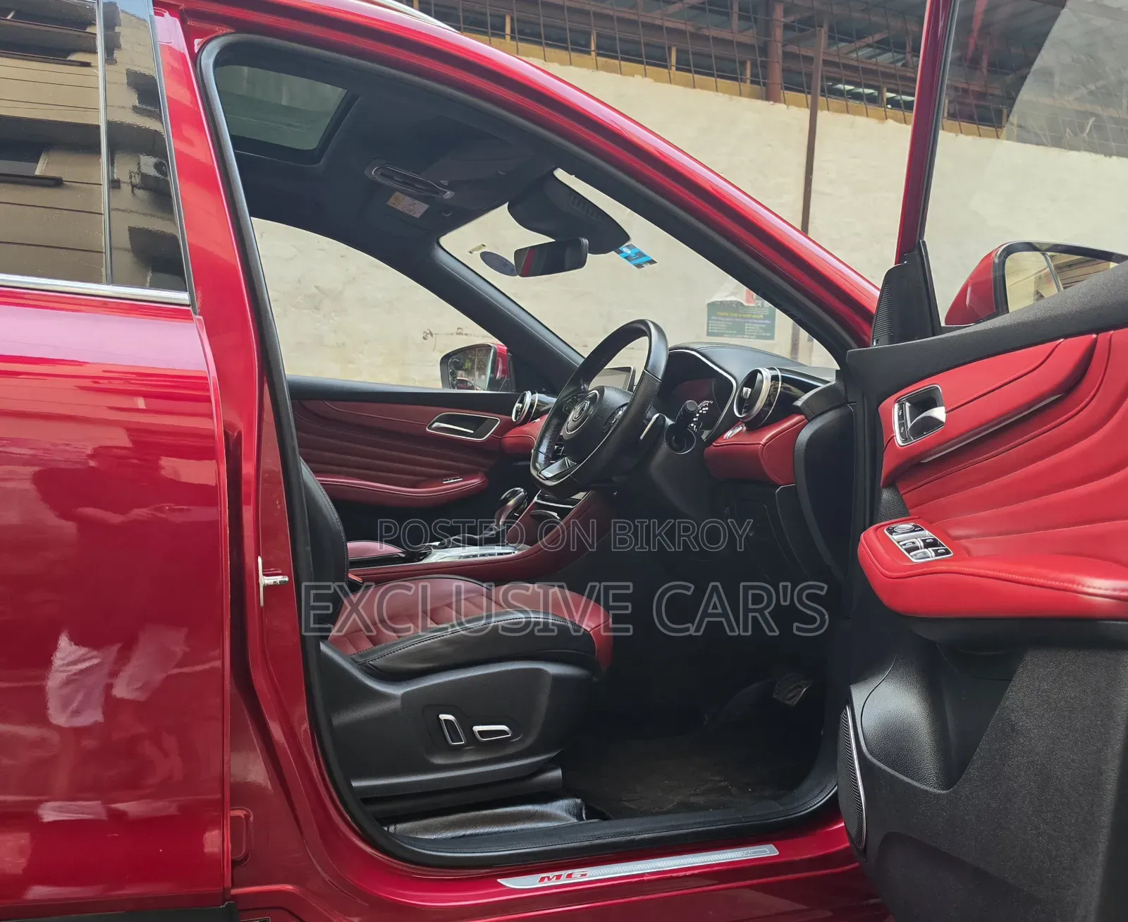 MG HS 2021 Red