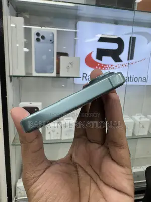 Apple iPhone 16 128 GB Green
