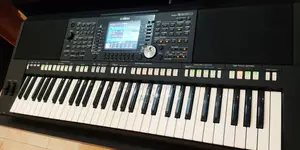 YAMAHA PSR-S950 Professional Arranger Workstation