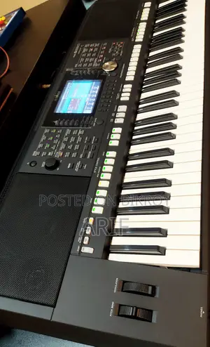 YAMAHA PSR-S950 Professional Arranger Workstation