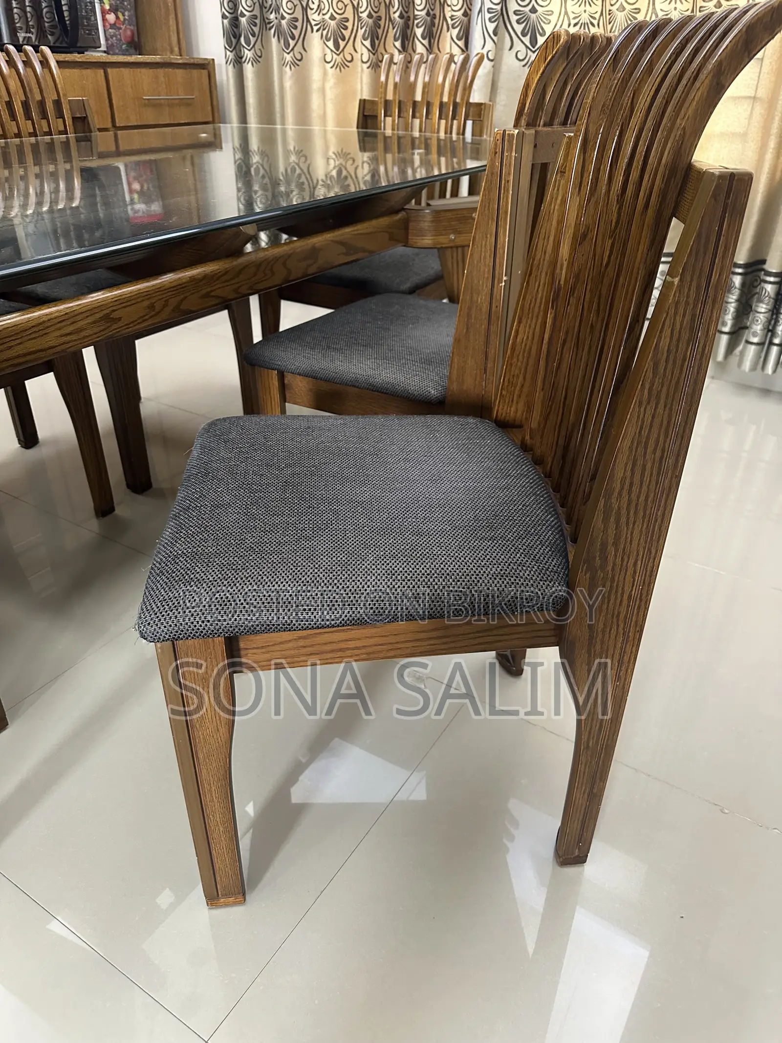 6 Seater Dining Table
