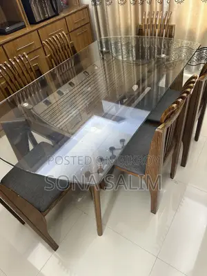 6 Seater Dining Table