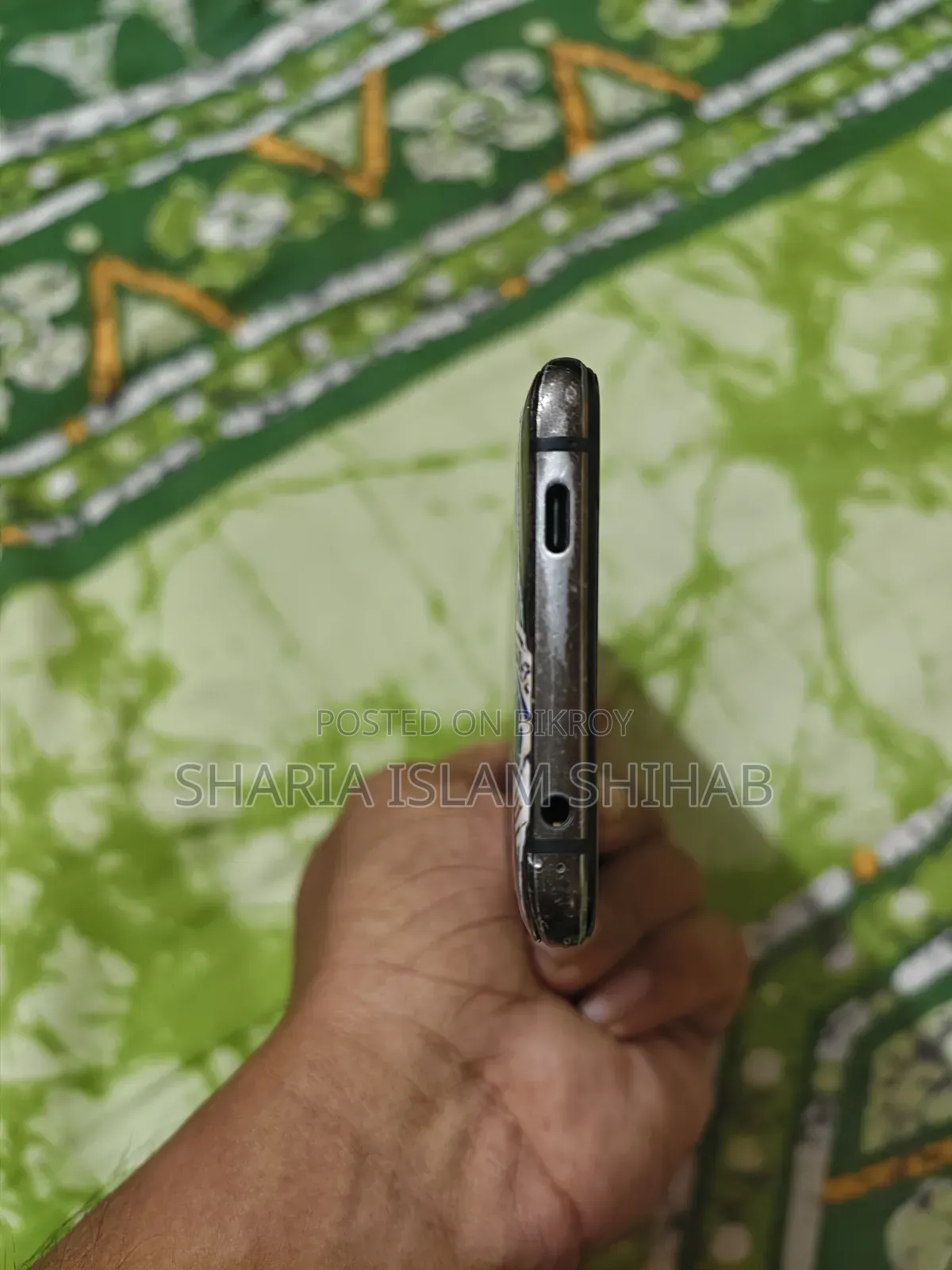 আসাস আরওজি ফোন ২ ২৫৬ জিবি কালো