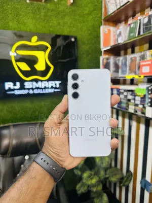স্যামসাং গ্যালাক্সি এ৩৫ ১২৮ জিবি হোয়াইট