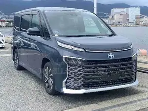 Toyota Voxy 2023 Gray
