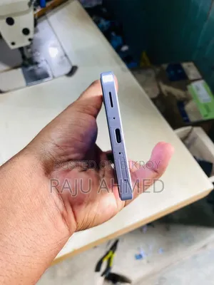 নতুন স্যামসাং গ্যালাক্সি এ৩৬ ১২৮ জিবি সিলভার