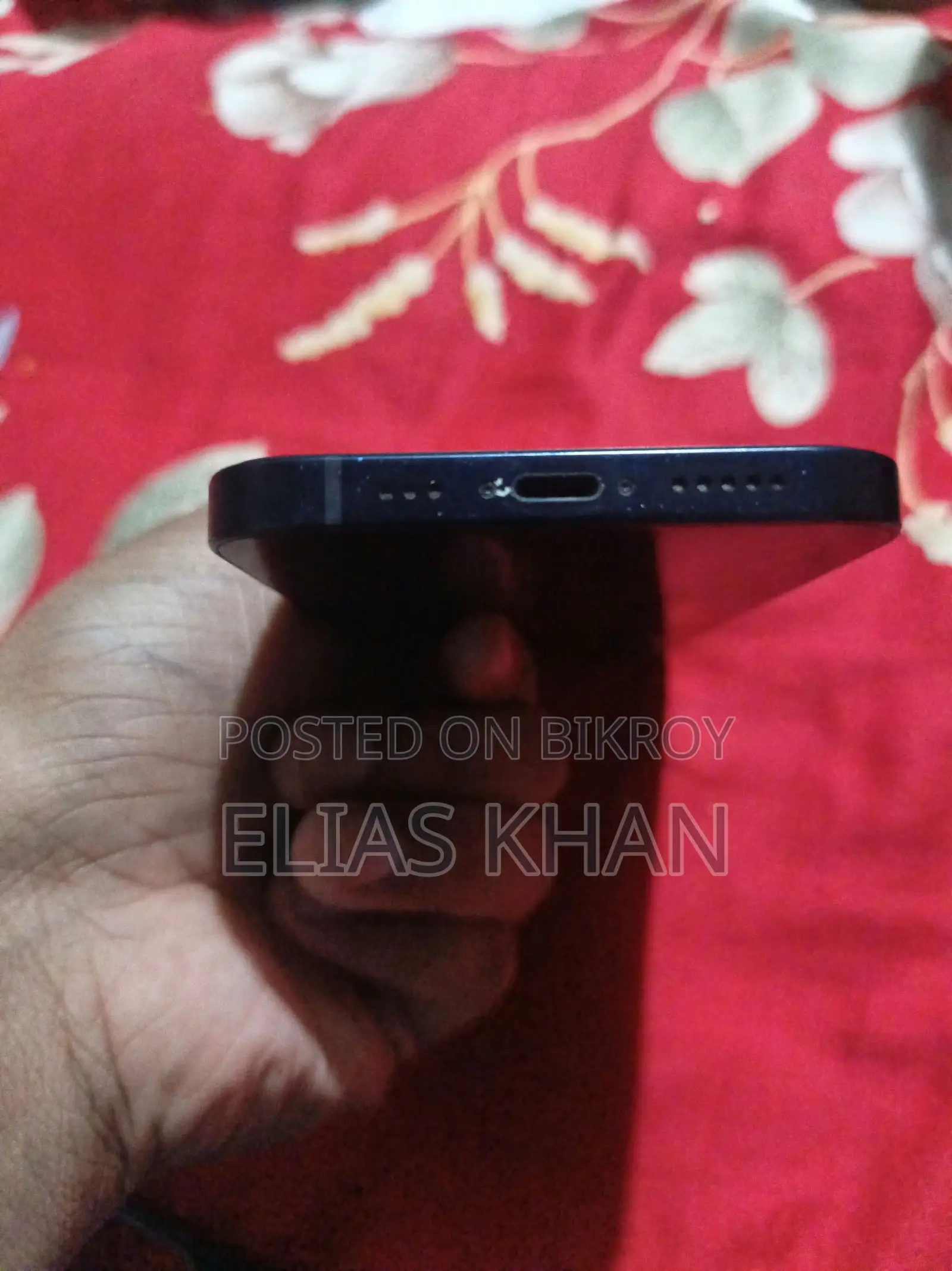 Apple iPhone 12 64 GB Black
