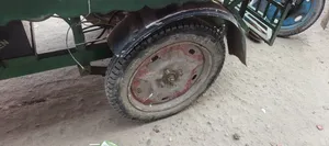 থ্রি-হুইলার কারগো ভ্যান বিক্রয়