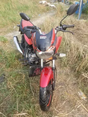Bajaj Discover 100 2013 Red