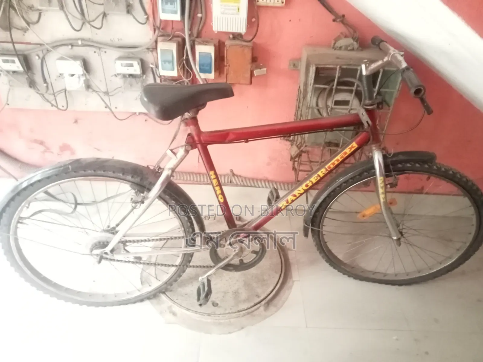 ভালো কন্ডিশন, কোনো সমস্যা নাই, লোকেশনে এসে নিয়ে যেতে হবে,