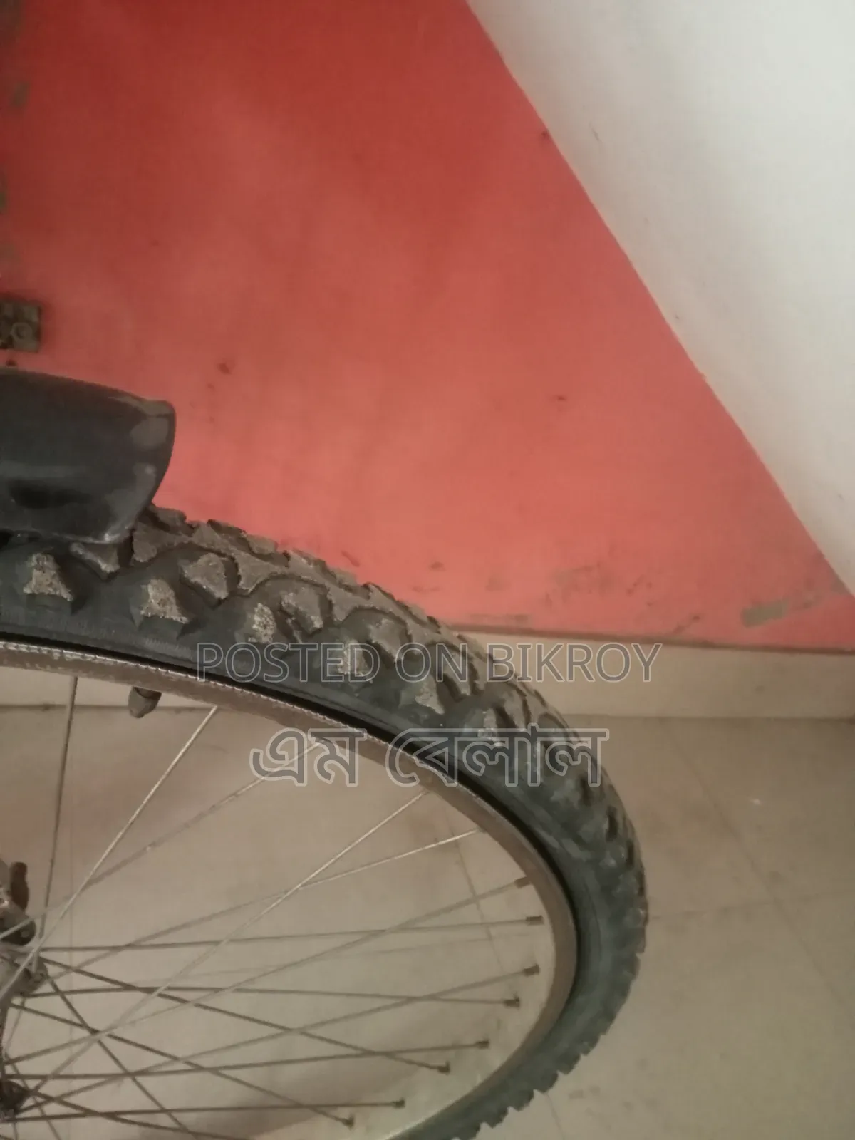 ভালো কন্ডিশন, কোনো সমস্যা নাই, লোকেশনে এসে নিয়ে যেতে হবে,