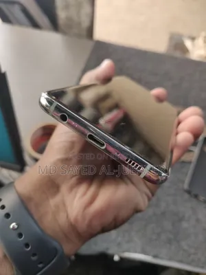 New Samsung Galaxy S10 128 GB Black