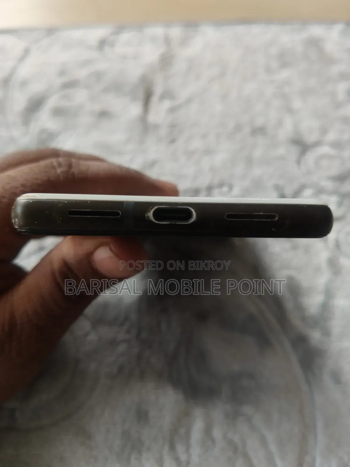 গুগল পিক্সেল ৬ ১২৮ জিবি হোয়াইট