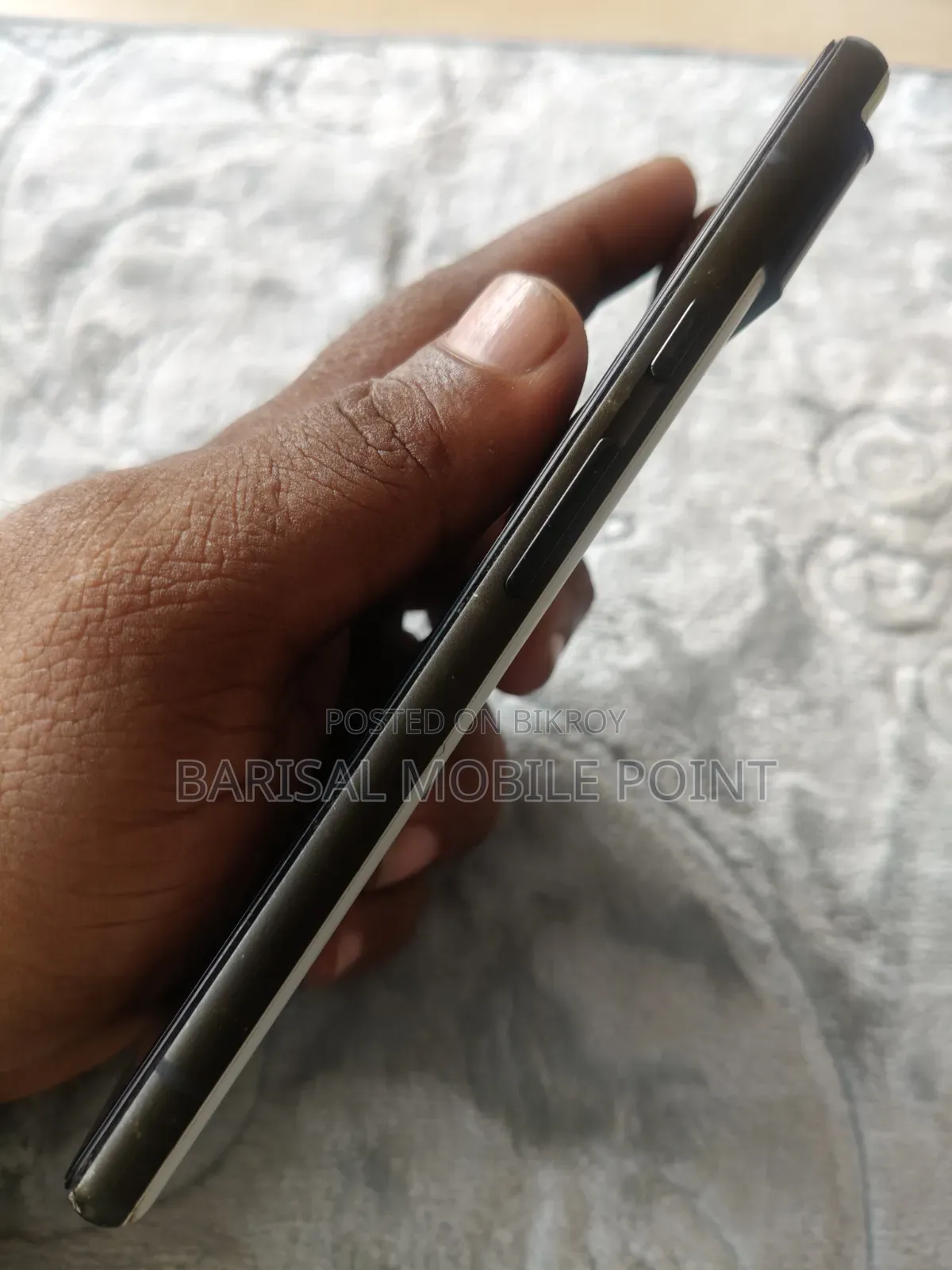 গুগল পিক্সেল ৬ ১২৮ জিবি হোয়াইট