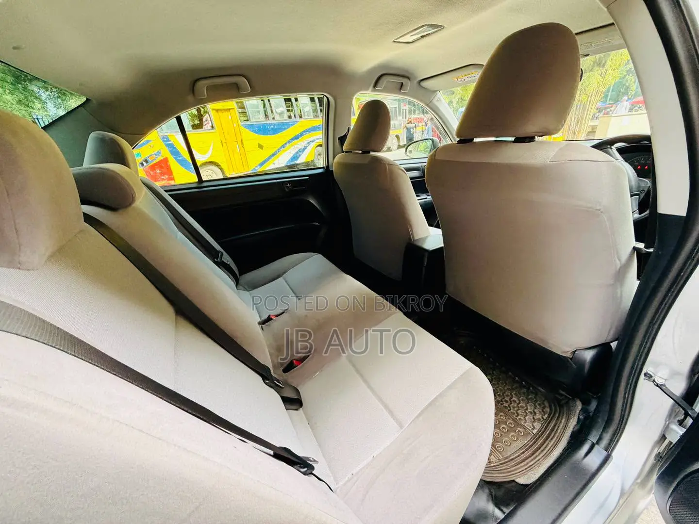 Toyota Axio 2016 Silver