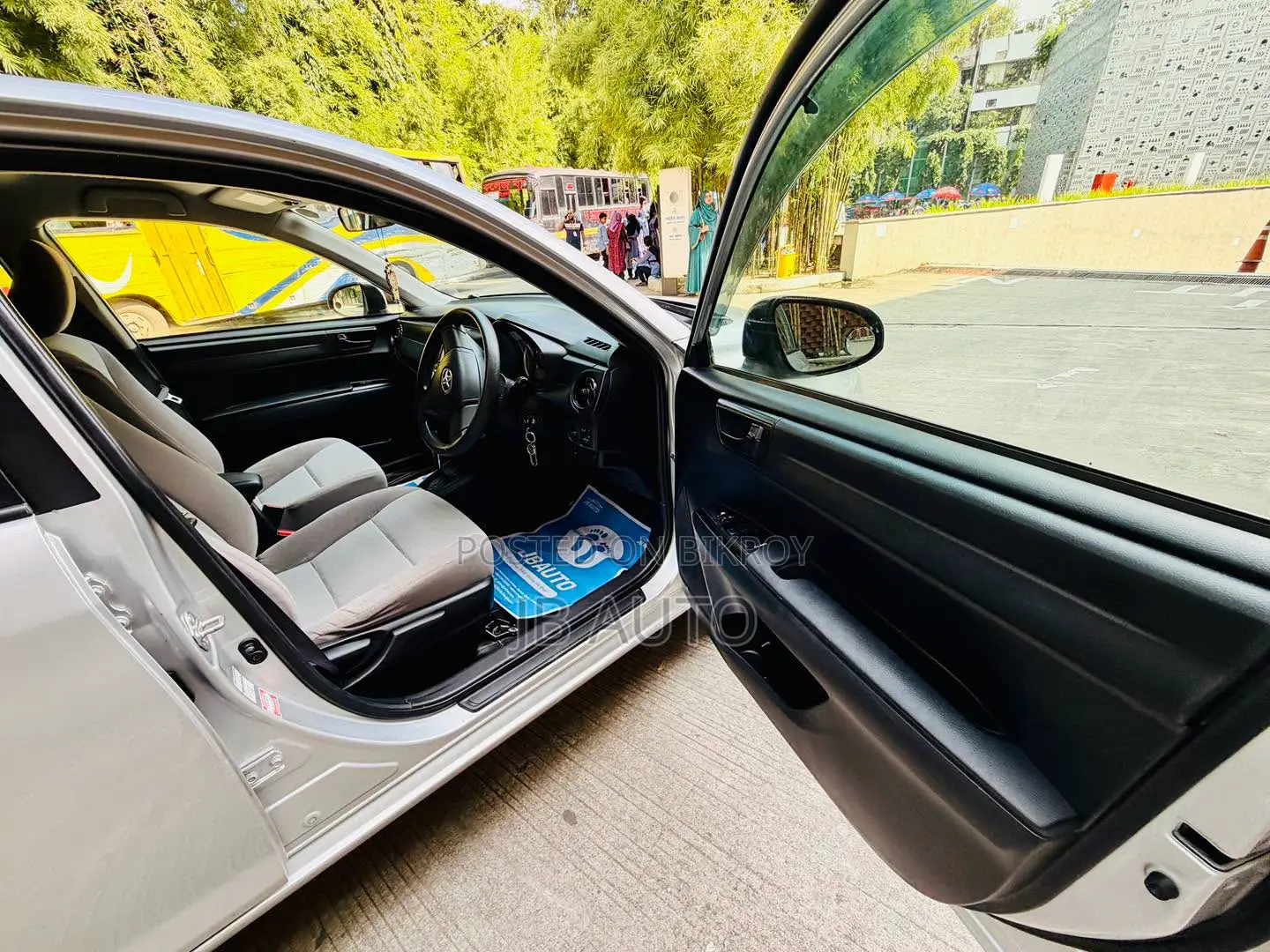 Toyota Axio 2016 Silver