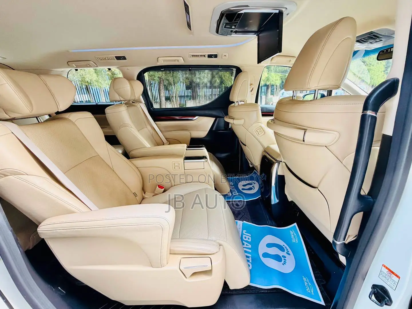 Toyota Vellfire 2015 Pearl