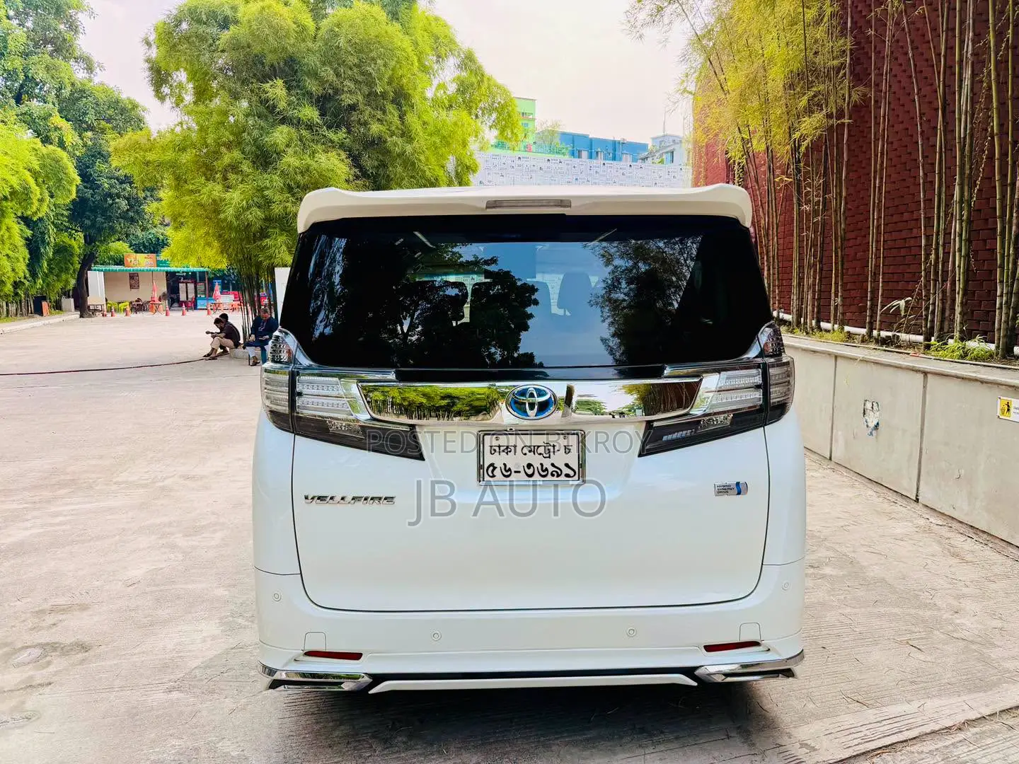 Toyota Vellfire 2015 Pearl