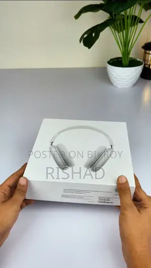 AirPods Max Style Wireless