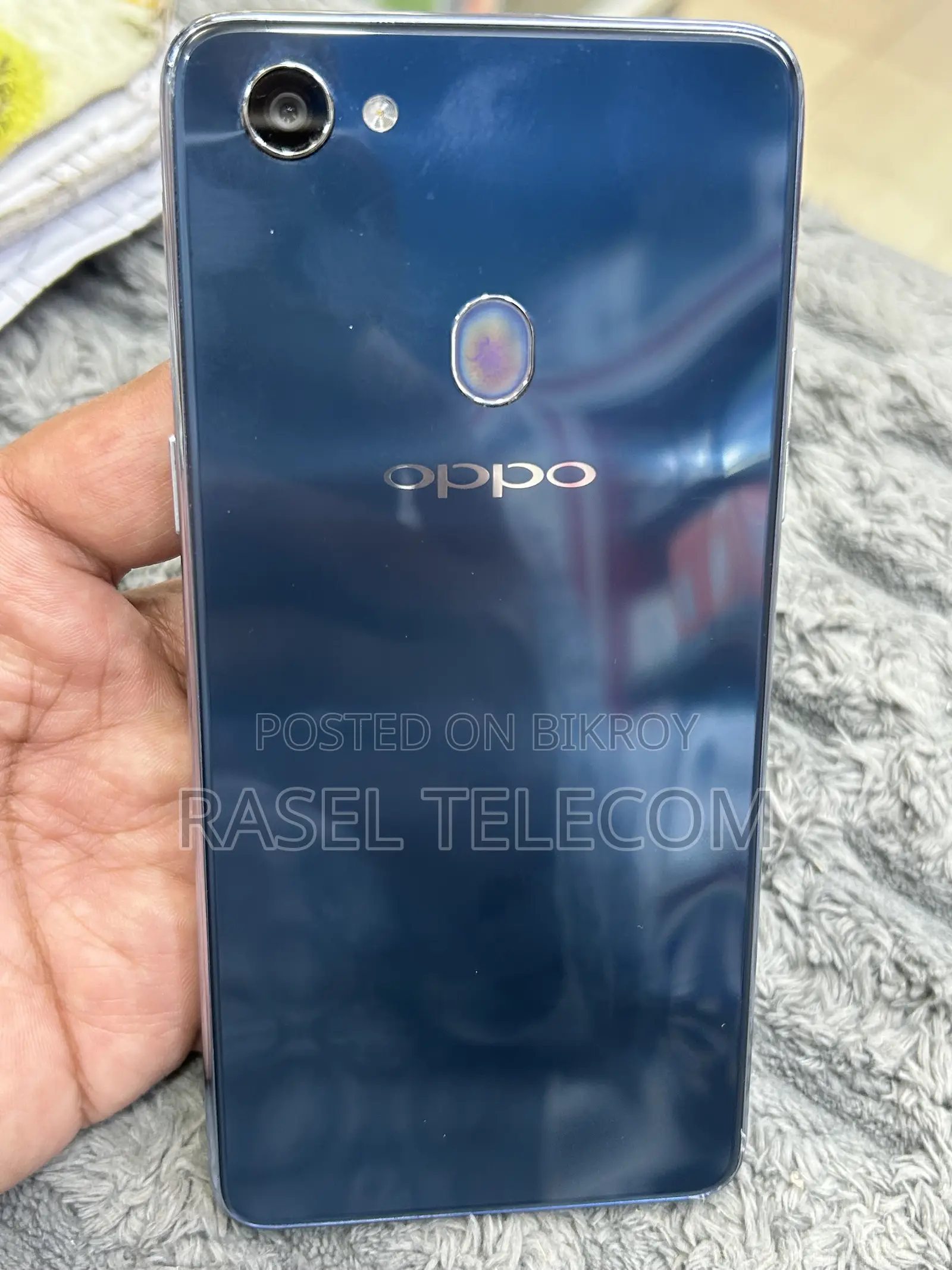 Oppo F7 64 GB Blue
